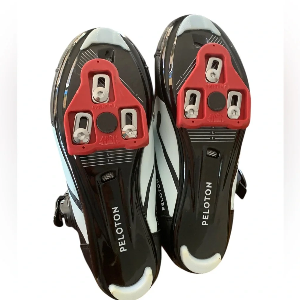 Peloton Womens Indoor Cycling Shoes Black Red NWOB Sz 38